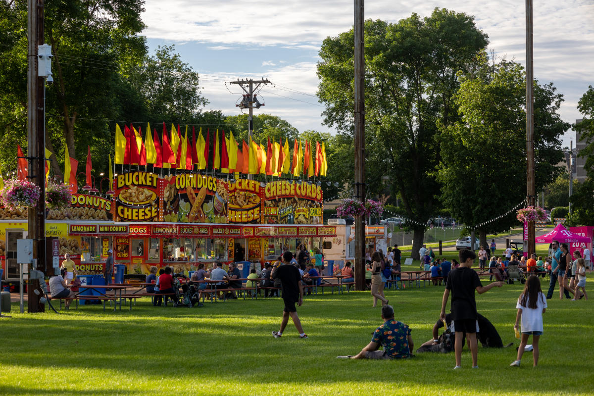 Your complete guide to experiencing the excitement of Rochesterfest 2024: Live Your Dream.