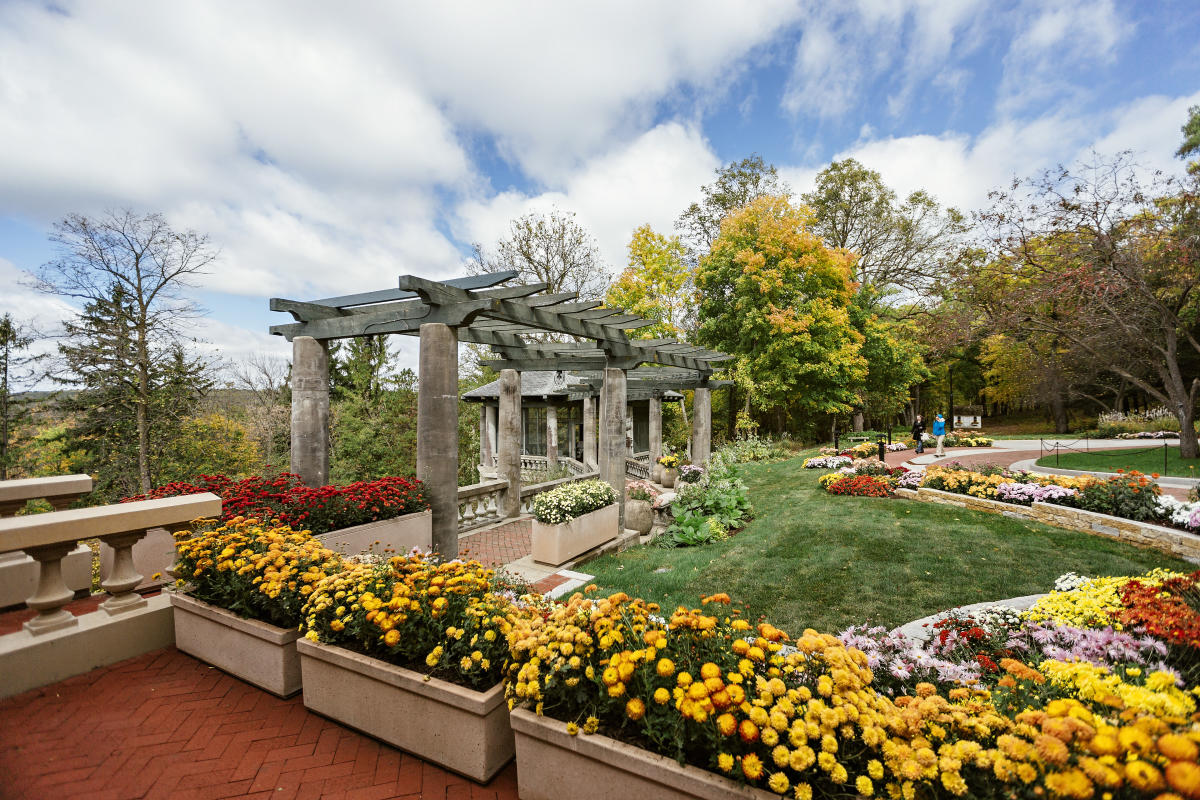 The historic elegance of Mayowood Gardens, a testament to Rochester's rich heritage.