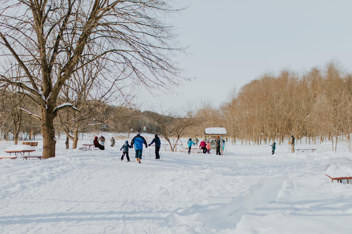 Quarry Hill Park in Winter: A magical outdoor adventure for families.